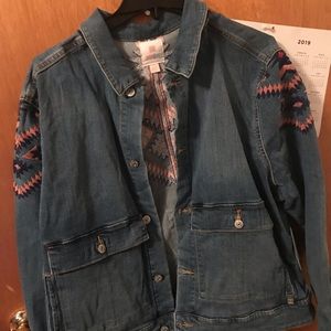 NWT LulAroe Kenny jacket